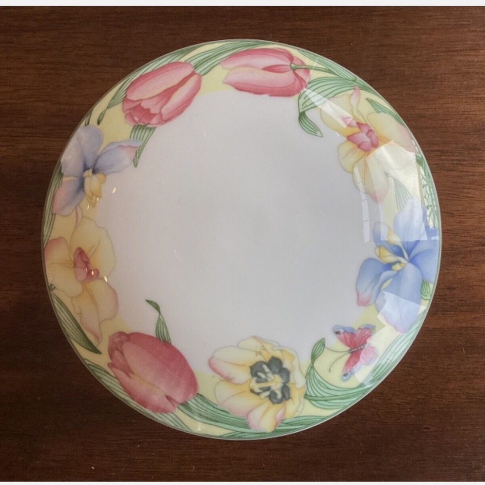 Villeroy & Boch Candy Dish Covered Bowl Canari Tulip Design